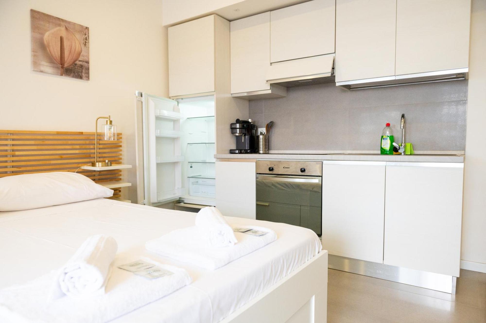 Monolocale Con Terrazza E Cucina Apartman Lignano Sabbiadoro Kültér fotó